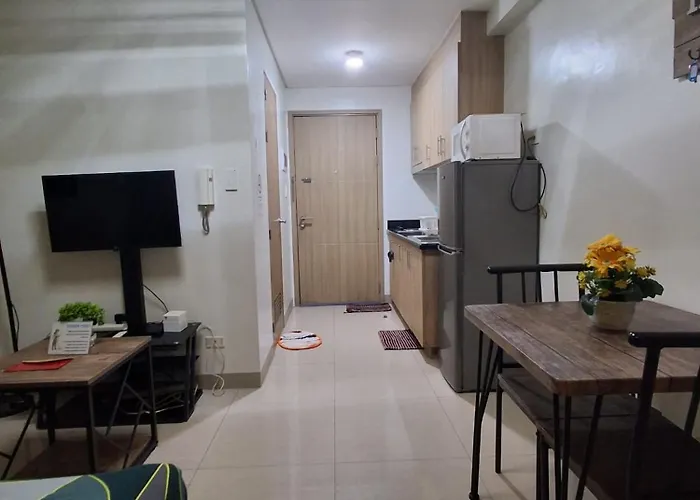 3sonstaycation * Manila